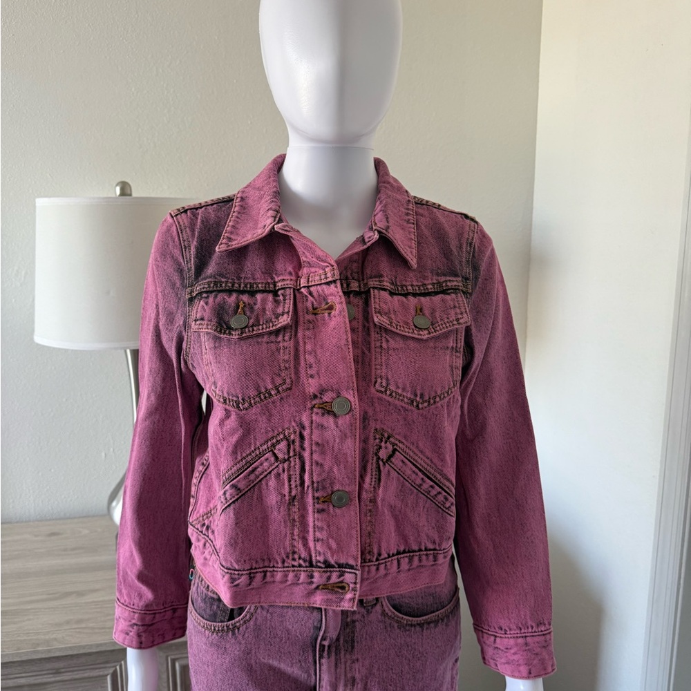 Marc Jacobs Washed Pink Denim Jacket – Size Medium